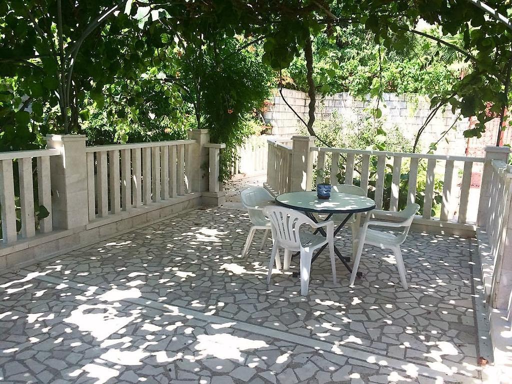 Guest House Vila Eli ヘルツェグ・ノヴィ エクステリア 写真