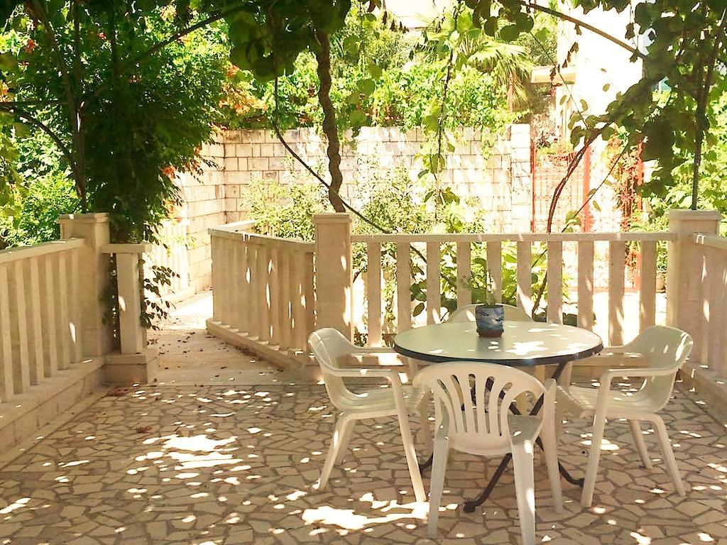 Guest House Vila Eli ヘルツェグ・ノヴィ エクステリア 写真