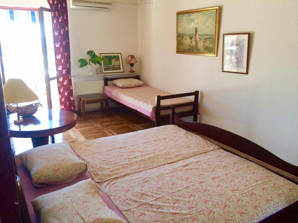 Guest House Vila Eli ヘルツェグ・ノヴィ エクステリア 写真