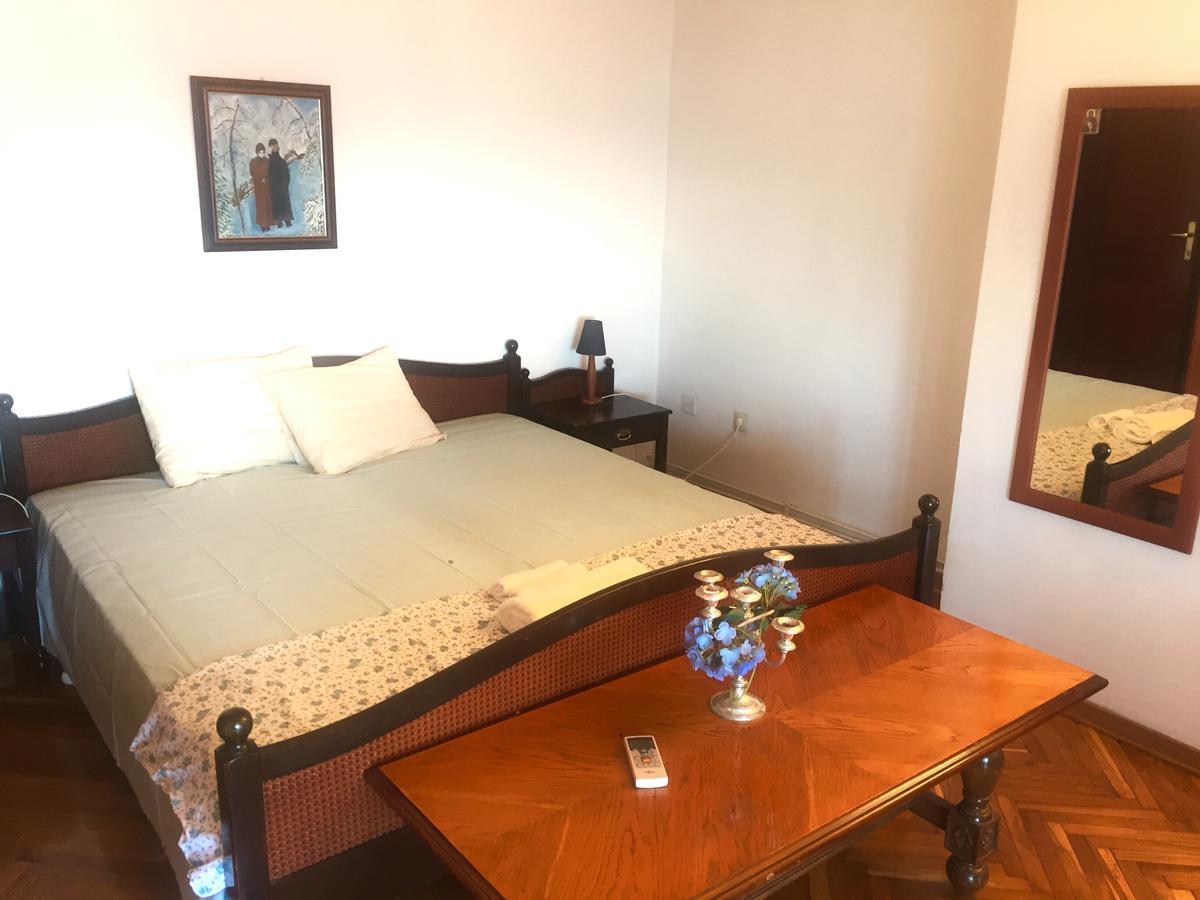 Guest House Vila Eli ヘルツェグ・ノヴィ エクステリア 写真